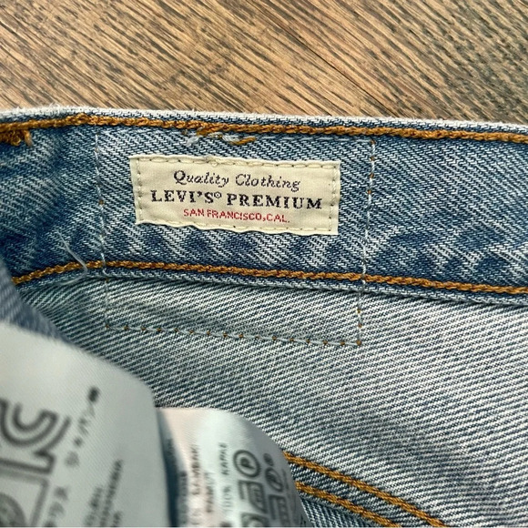 Levi’s blue high waist denim shorts size 28 - Picture 6 of 10